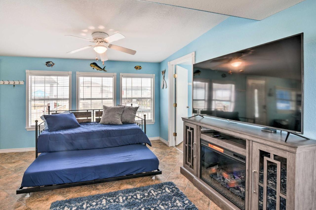 Surfside Beach Gem With Deck - 1 Block To Shore! Freeport Esterno foto