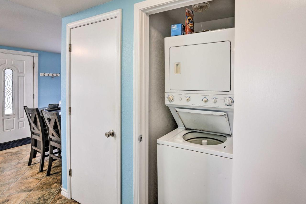 Surfside Beach Gem With Deck - 1 Block To Shore! Freeport Esterno foto